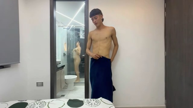 Ngintip Sepupu Mandi Endingnya Diewe Juga
